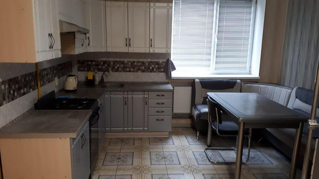 2 комн. 5 мест, 10 мин. до центра Apartment Kropyvnytskyi